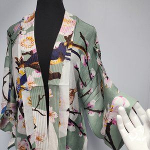 One Hundred Stars - Short Kimono (one size fits most) [NewWithTags]